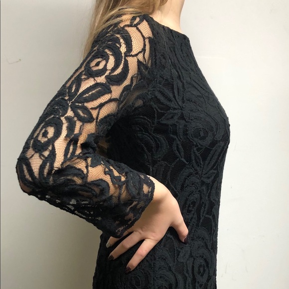 Beautiful Black Lace dress - Picture 5 of 7